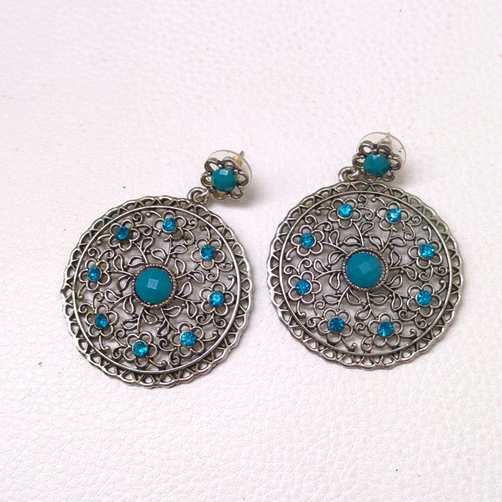 Moroccan Filigree Teal Gem Dangle Earrings